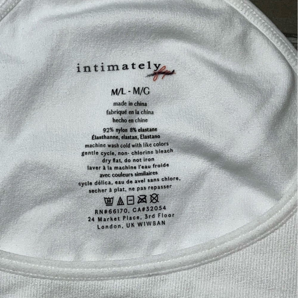 Free People Intimately White Bra Adjustable Racerback Pullover V Neck M/L NWOT - Picture 4 of 6